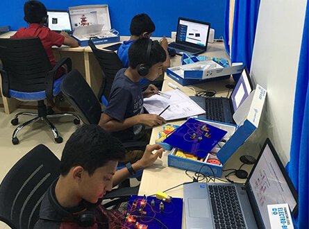 Maker Lab Electroniccity